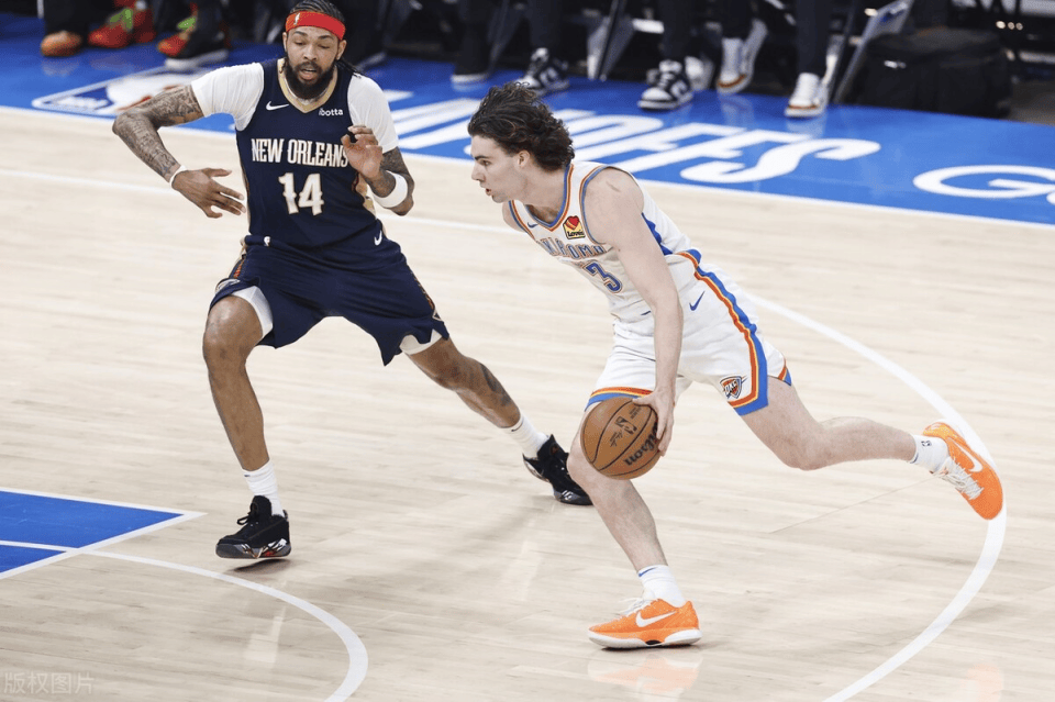 蜂鸟-关于法甲赛程吃紧，菲尼克斯太阳集结日复出首秀，质疑声仍在，身体对抗强度拉满的信息