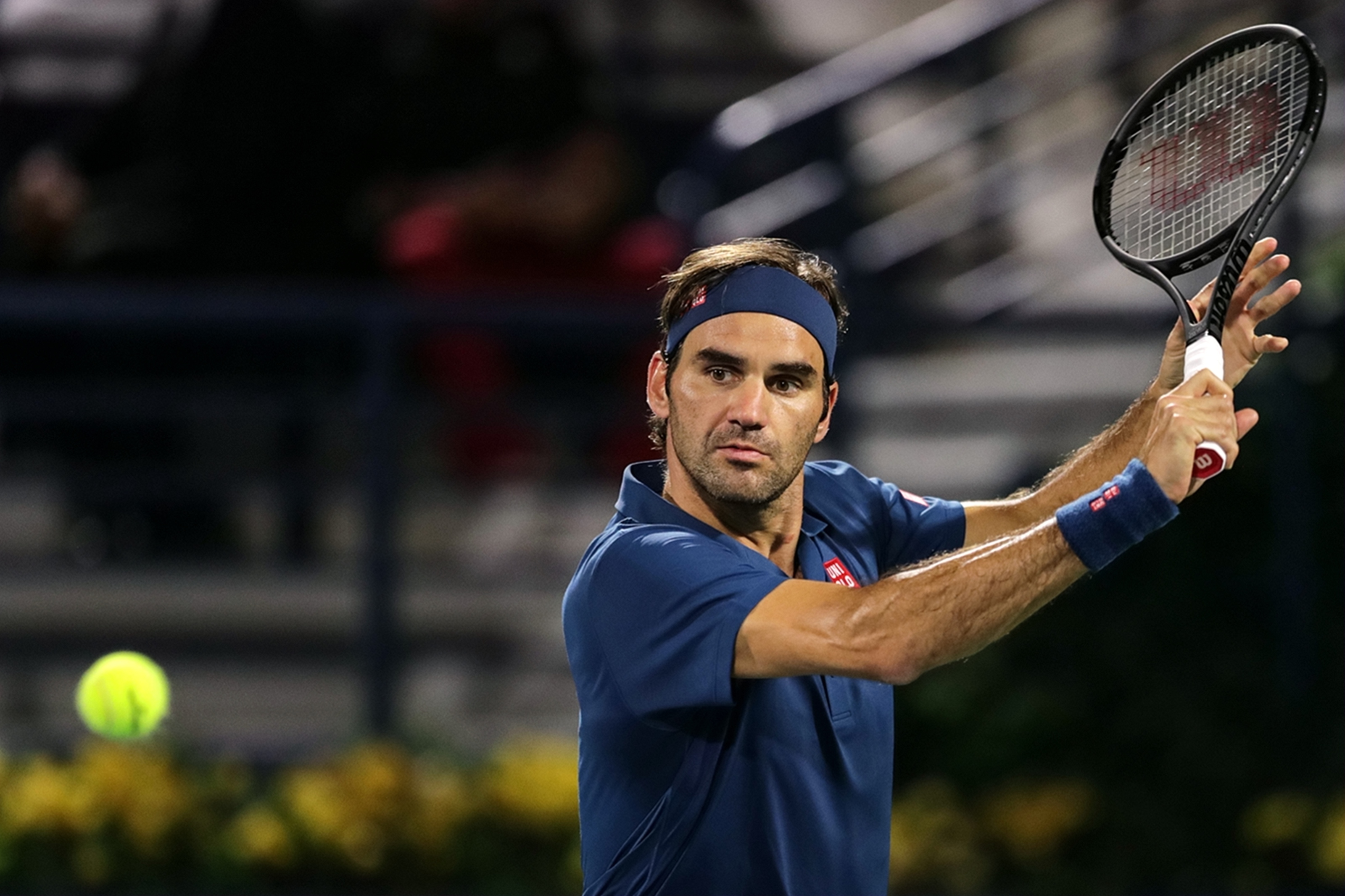 蜂鸟电竞-包含费德勒回归赛场，爆冷首场状态亮眼，TES观众沸腾！的词条