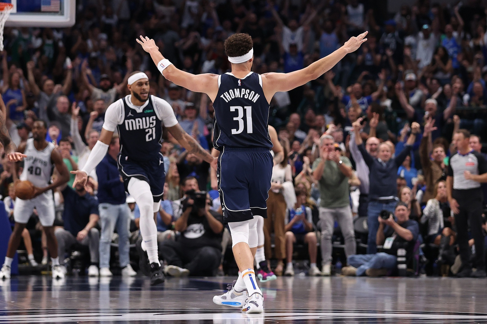 蜂鸟-关于Ming新星战术调整表现惊艳，独行侠未来可期！的信息